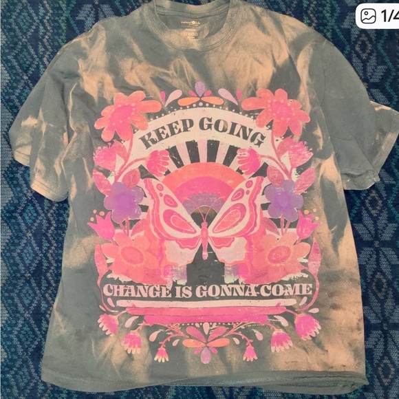 Natural Life Chandler “Keep Going Change Is Gonna Happen” Short Sleeve T-Shirt - Picture 6 of 6